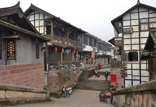 新天然气：全资子公司竞得两个区块的页岩气资源探矿权